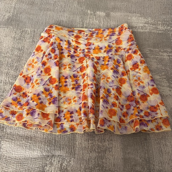 Aerie Wrap Tie Dye Mini Skirt — Cream Skirt with Orange/Purple Tie Dye Pattern - Picture 4 of 7